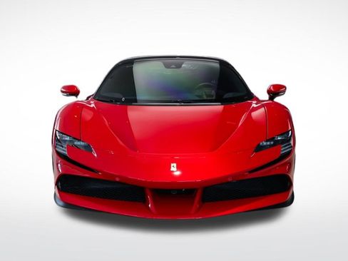 Used 2022 Ferrari SF90 Stradale AWD/4WD image 8