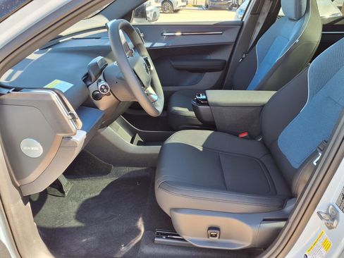 New 2026 Volvo EX30 Plus image 14