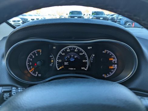 Used 2021 Jeep Grand Cherokee Limited AWD/4WD image 19