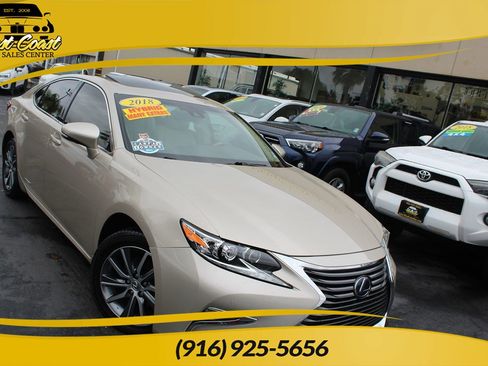 Used 2018 Lexus ES 300h image 1