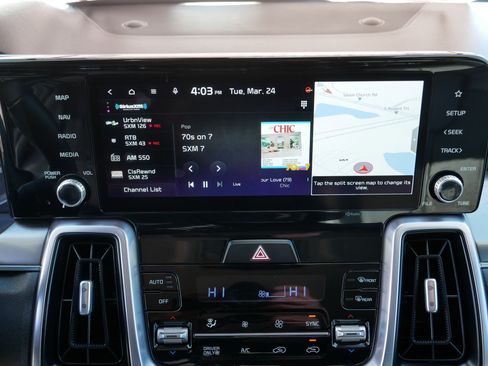 Certified 2023 Kia Sorento EX image 22