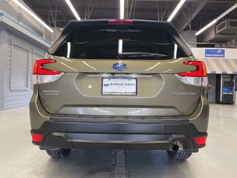 Certified 2022 Subaru Forester Premium image 7