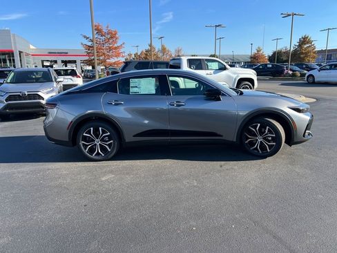 New 2026 Toyota Crown XLE image 6