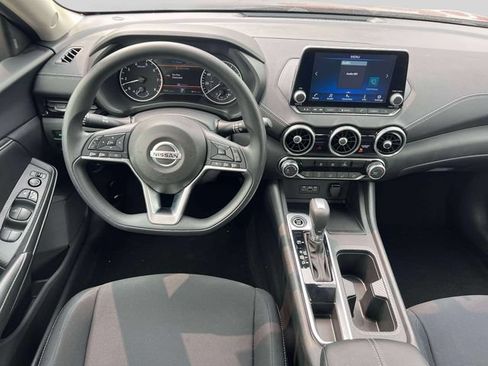 Certified 2023 Nissan Sentra SV FWD image 13