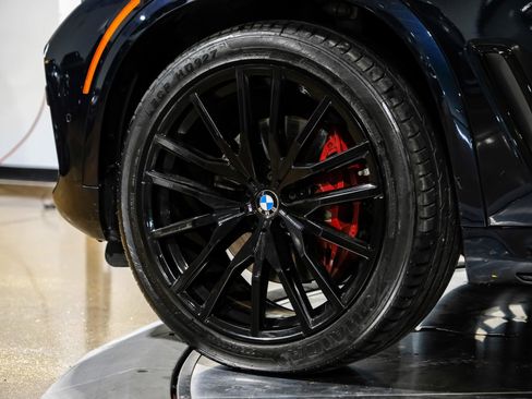 Used 2023 BMW X5 xDrive40i w/ M Sport Package image 62