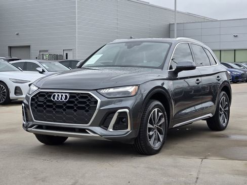 Certified 2023 Audi Q5 2.0T Prestige w/ Prestige Package image 6