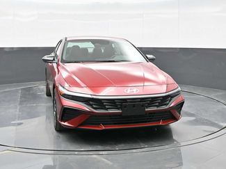 Used 2025 Hyundai Elantra SEL FWD video 2
