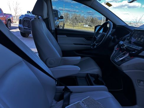Used 2019 Honda Odyssey EX-L image 12