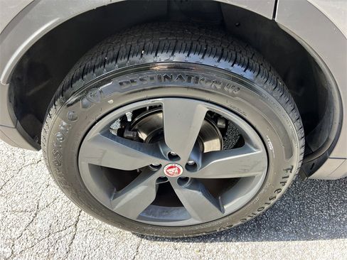 Used 2020 Jaguar E-PACE image 15