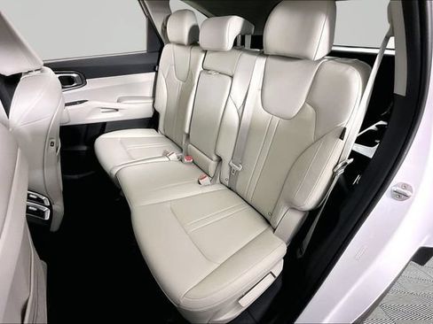 Certified 2026 Kia Sorento S FWD image 21