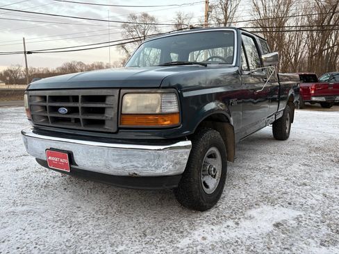 Used 1995 Ford F150 XL image 1