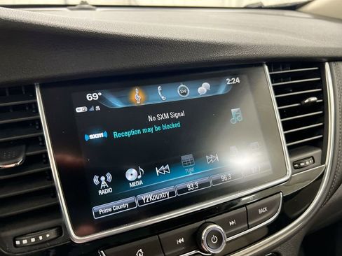 Used 2020 Buick Encore Preferred FWD image 14