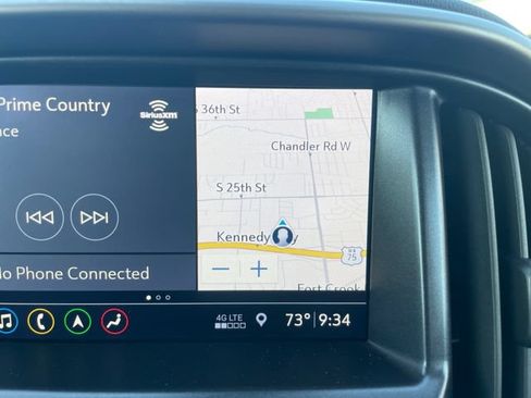 Used 2022 Chevrolet Colorado Z71 w/ Safety Package AWD/4WD image 14