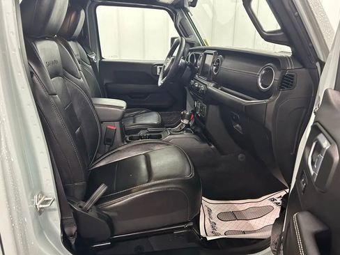 Used 2023 Jeep Wrangler Sahara 4xe image 21