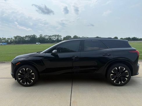Used 2024 Chevrolet Blazer EV RS AWD/4WD image 9
