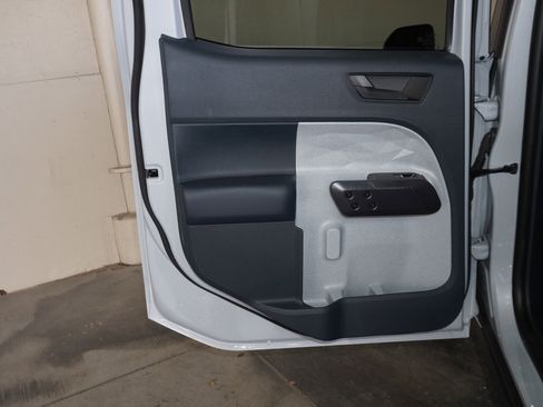 New 2026 Ford Maverick XLT image 38