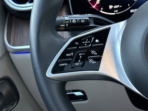 Certified 2023 Mercedes-Benz GLC 300 image 19