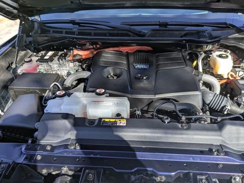 Used 2024 Toyota Tundra Platinum image 35