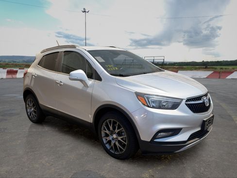 Used 2019 Buick Encore Sport Touring w/ Safety Package FWD image 2