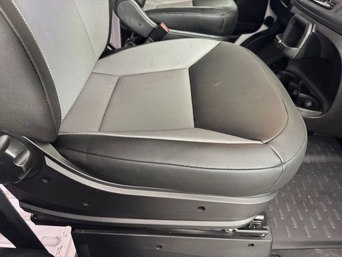 Used 2024 RAM ProMaster 2500 w/ Convenience Group FWD image 27