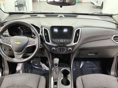 Used 2022 Chevrolet Equinox LT image 34