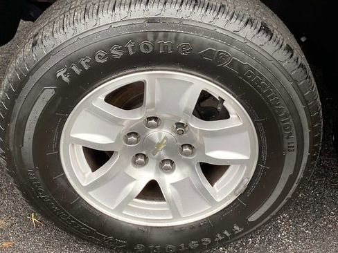 Used 2018 Chevrolet Silverado 1500 LT w/ All Star Edition image 24