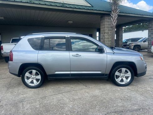 Used 2017 Jeep Compass Sport w/ Power Value Group image 4