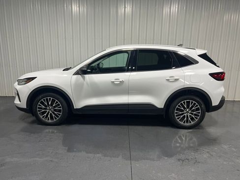 Used 2023 Ford Escape Active image 19