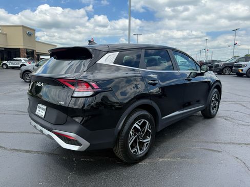 Used 2024 Kia Sportage LX AWD/4WD image 19