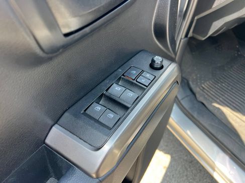 Used 2021 Toyota Tacoma SR5 RWD image 25