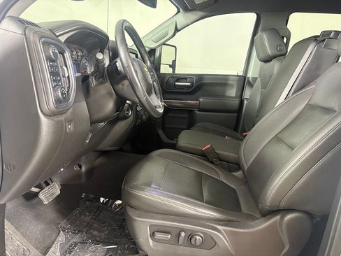 Certified 2022 Chevrolet Silverado 2500 LTZ w/ Z71 Off-Road Package AWD/4WD image 26
