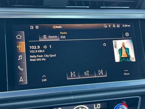 Used 2022 Audi Q3 2.0T Premium Plus w/ Premium Plus Package image 23