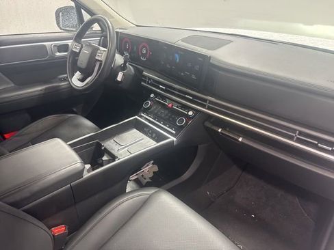 Used 2024 Hyundai Santa Fe SEL FWD image 29