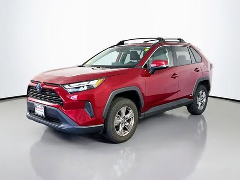 Used 2024 Toyota RAV4 XLE w/ Convenience Package AWD/4WD image 2