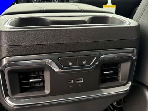 New 2026 Chevrolet Silverado 2500 LTZ w/ LTZ Convenience Package AWD/4WD image 29