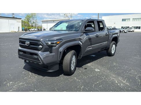 New 2026 Toyota Tacoma SR5 AWD/4WD image 3