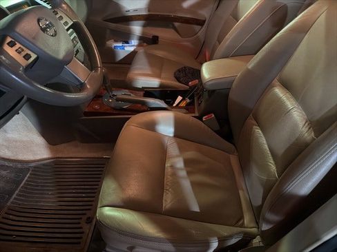 Used 2005 Nissan Maxima 3.5 SL w/ (S03) Driver Preferred Pkg image 5