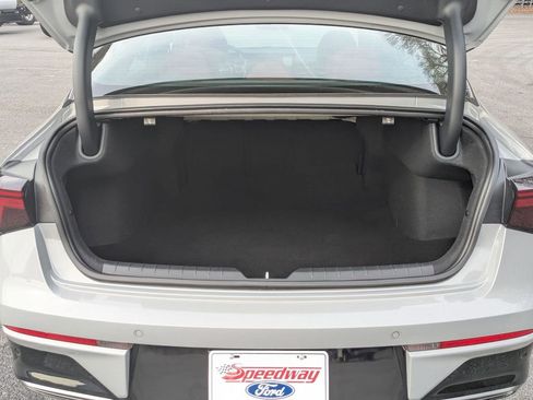 Used 2025 Kia K5 GT-Line w/ GT-Line Premium Package image 9