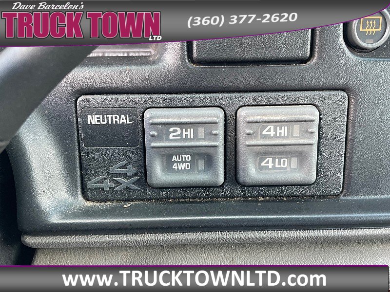 Used 1999 GMC Yukon Denali AWD/4WD image 20