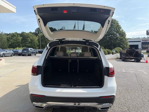 Used 2022 Mercedes-Benz GLC 300 image 32