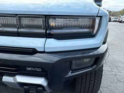 Used 2024 GMC Hummer EV 3X image 10