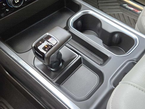 Certified 2024 Chevrolet Silverado 1500 LTZ w/ LTZ Premium Package AWD/4WD image 20