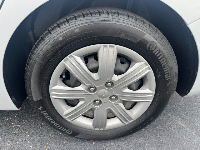 Used 2022 Kia Rio LX FWD image 11