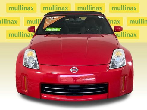 Used 2006 Nissan 350Z Enthusiast w/ (S02) Side Air Bags Pkg image 15
