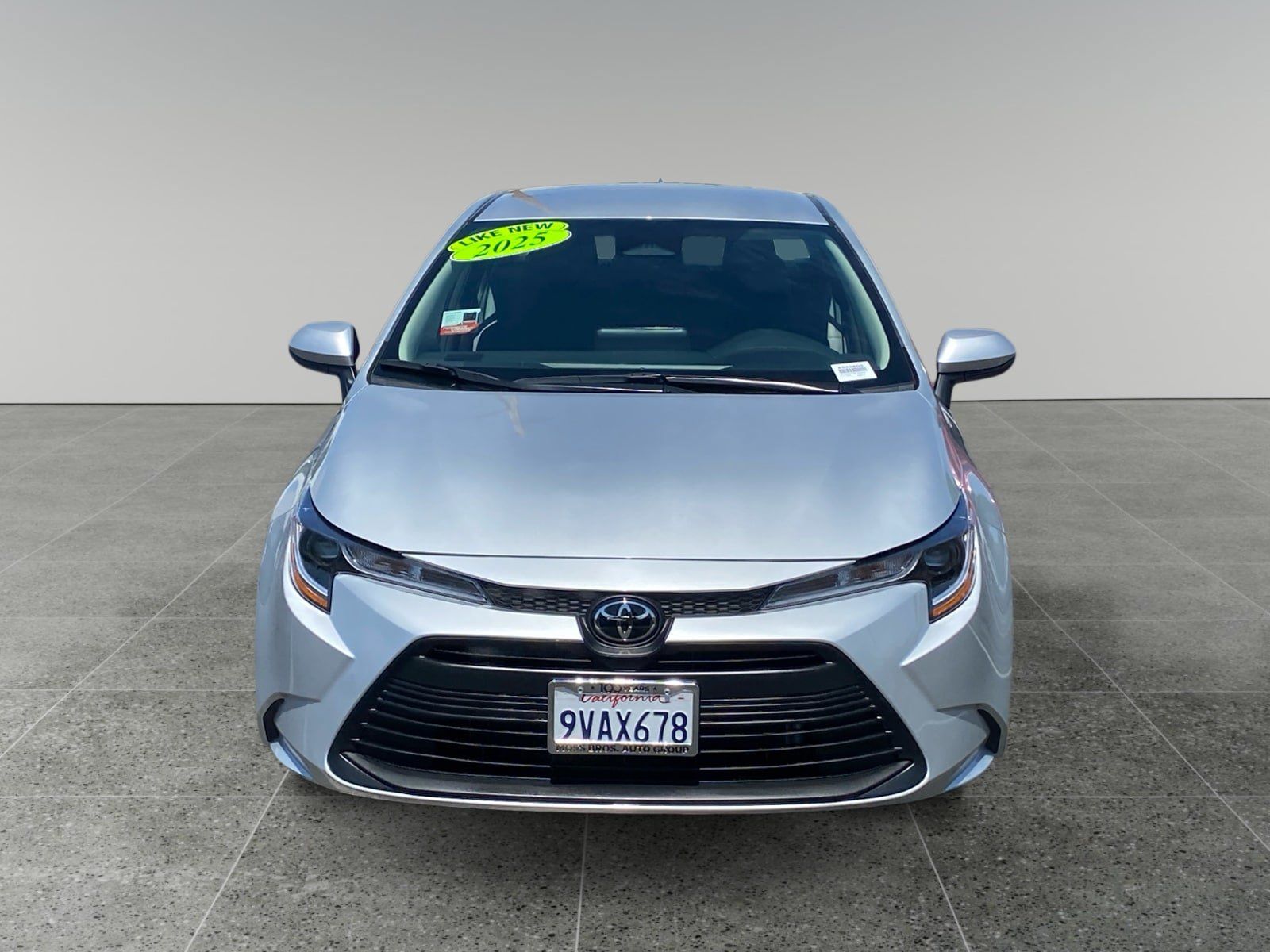 Used 2025 Toyota Corolla LE FWD image 8