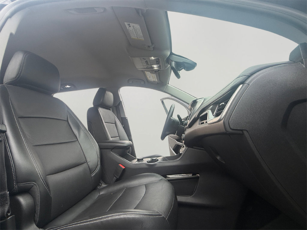 Used 2024 GMC Terrain SLT AWD/4WD image 24