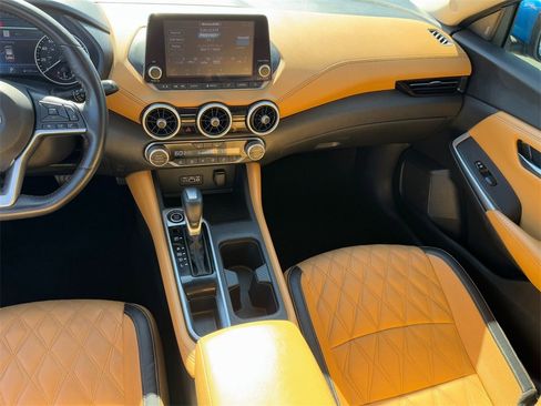 Used 2020 Nissan Sentra SV w/ SV Premium Package image 17