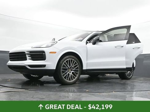 Used 2022 Porsche Cayenne image 71