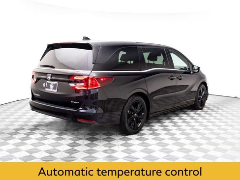 Used 2023 Honda Odyssey Sport image 5