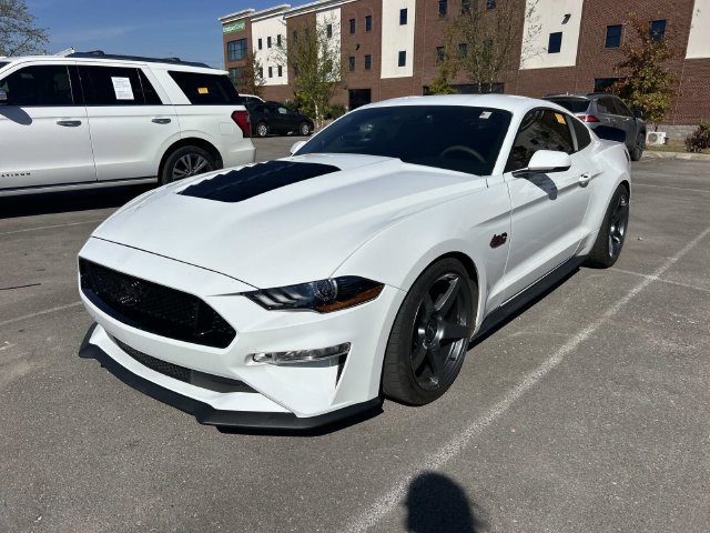 Used 2019 Ford Mustang GT Premium w/ GT Performance Package RWD image 1